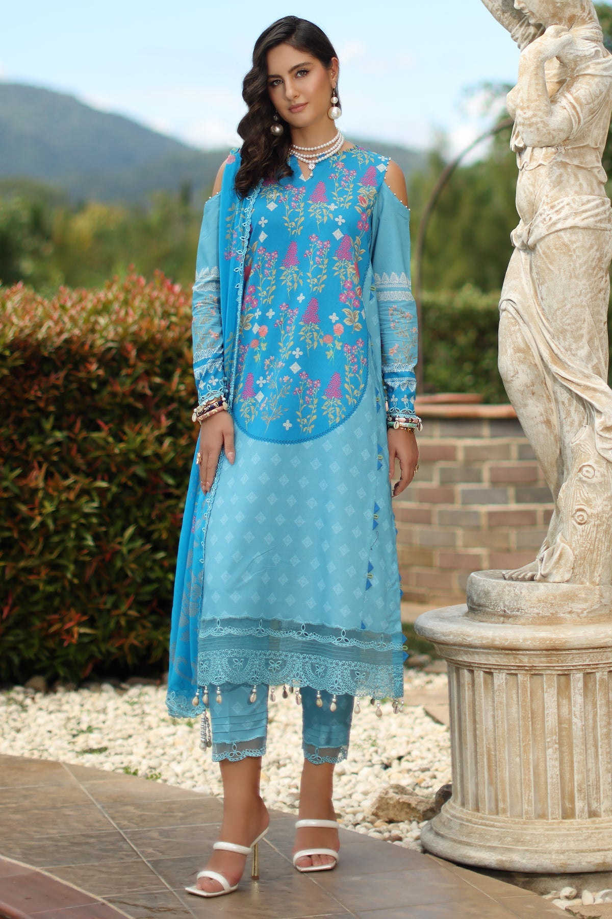 3-PC Unstitched Embroidered Lawn CH6-19