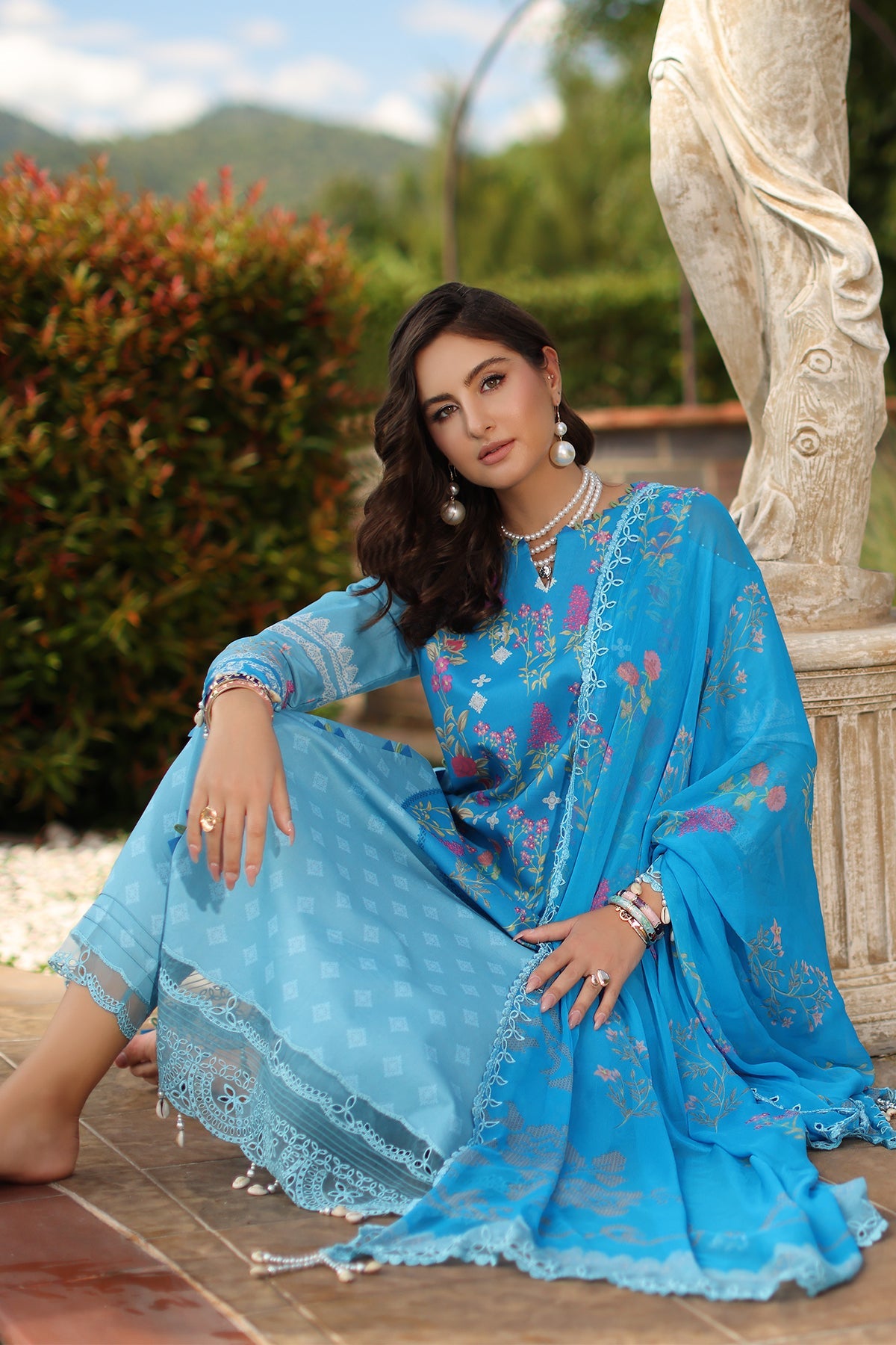 3-PC Unstitched Embroidered Lawn CH6-19