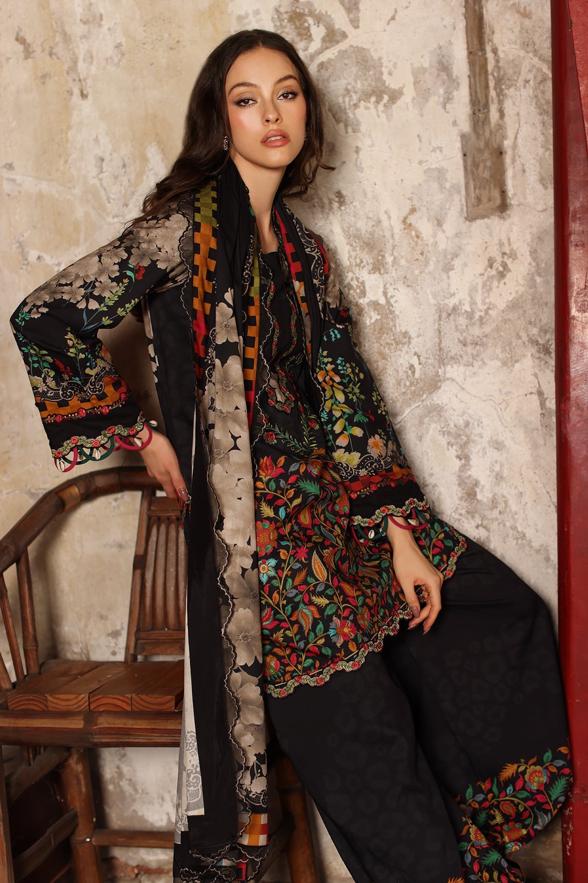 3-PC Unstitched Embroidered Linen Collection CCW7-01