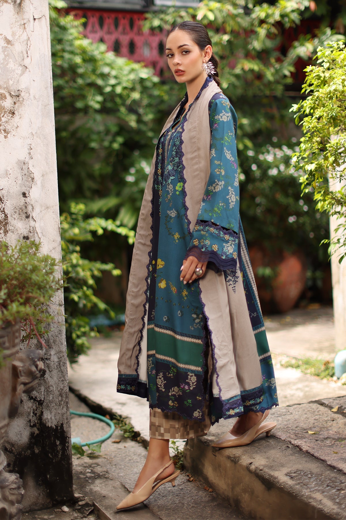 3-PC Unstitched Embroidered Linen Collection CCW7-18