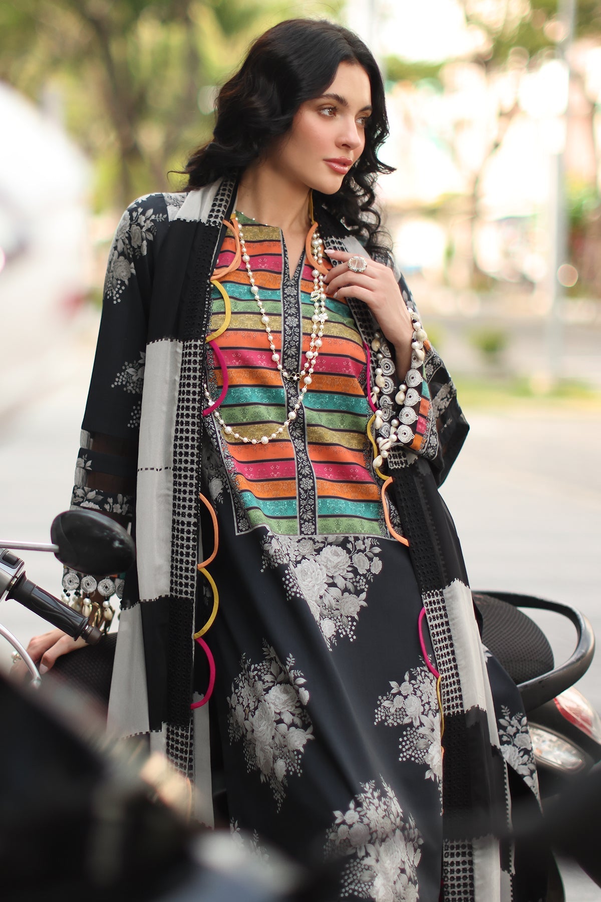 3-PC Unstitched Lawn Collection CS6-06