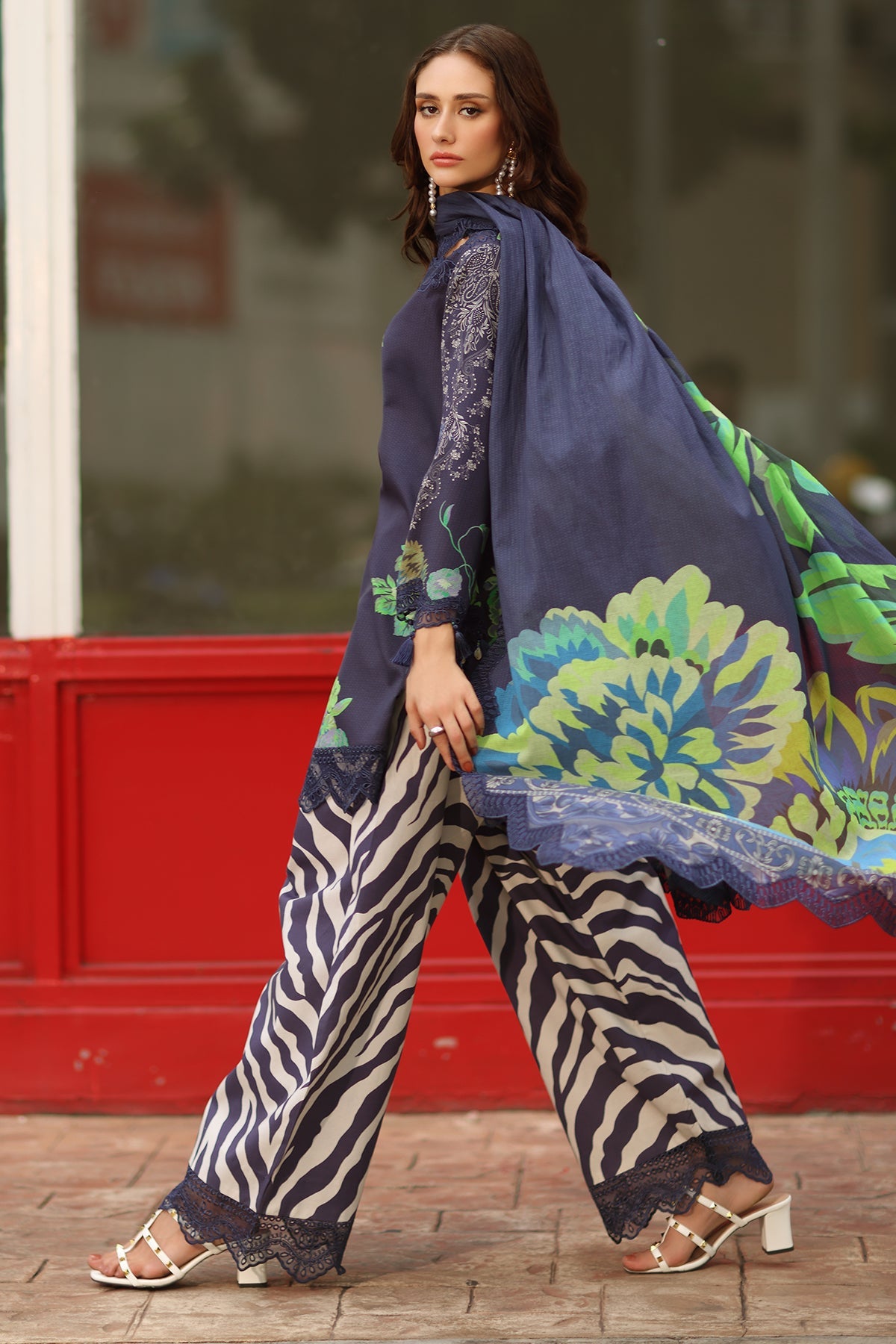 3-PC Unstitched Embroidered Lawn RN6-07