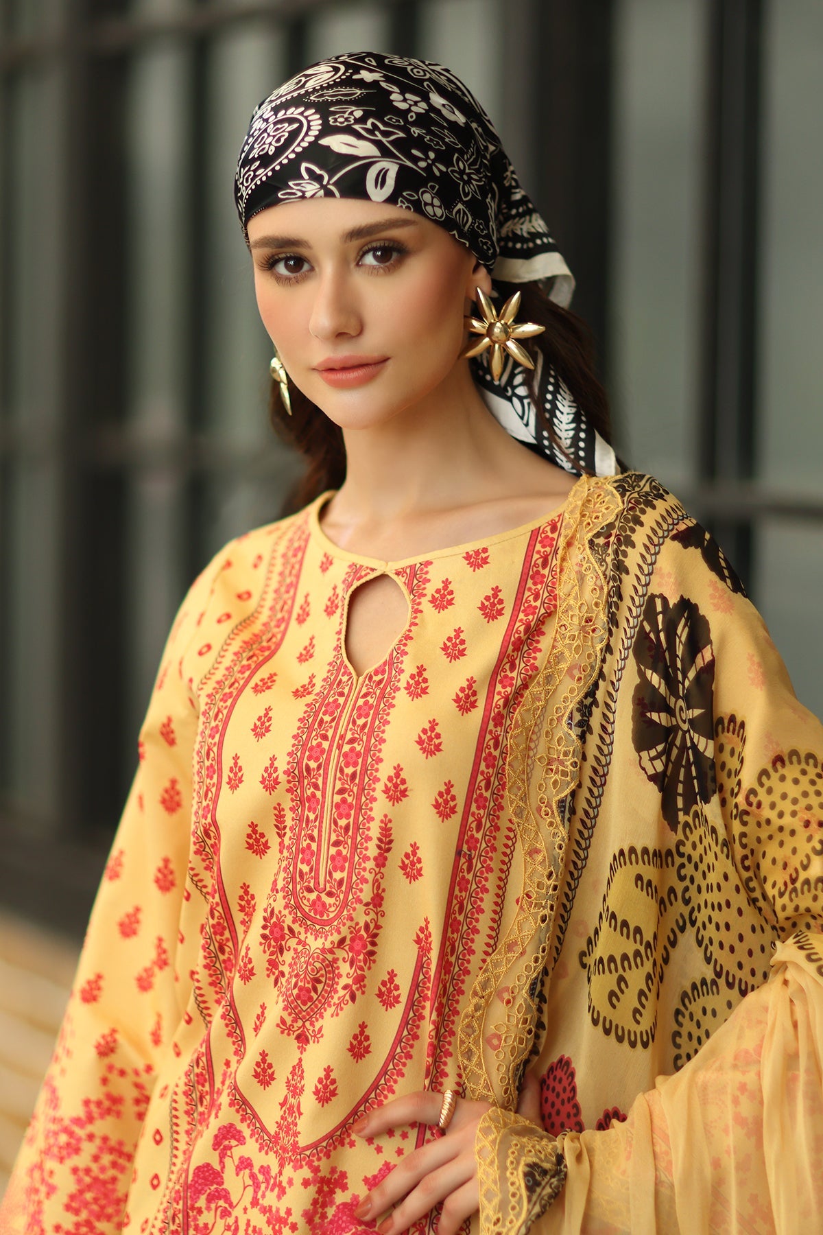 3-PC Unstitched Embroidered Lawn CH6-18