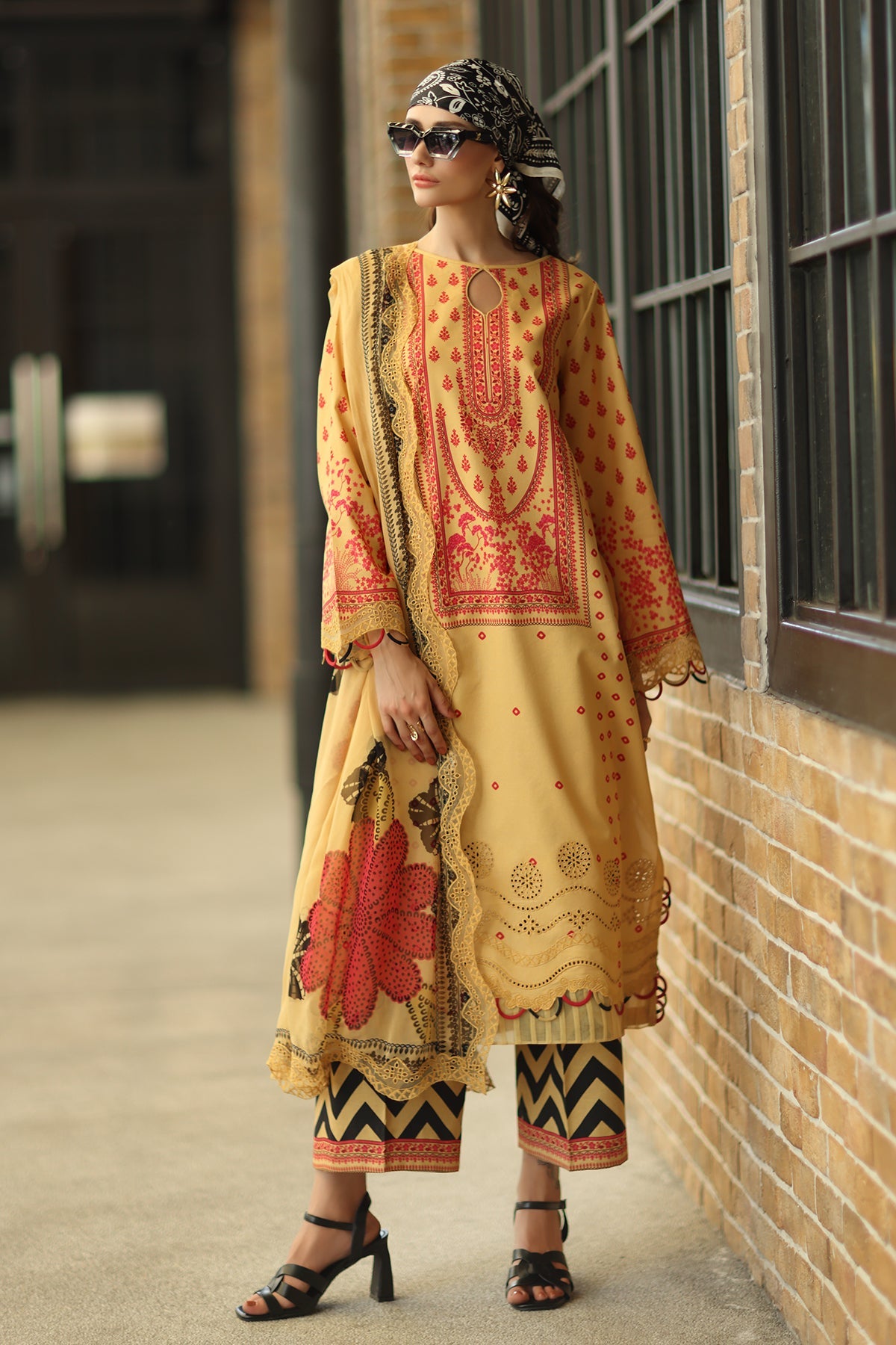 3-PC Unstitched Embroidered Lawn CH6-18