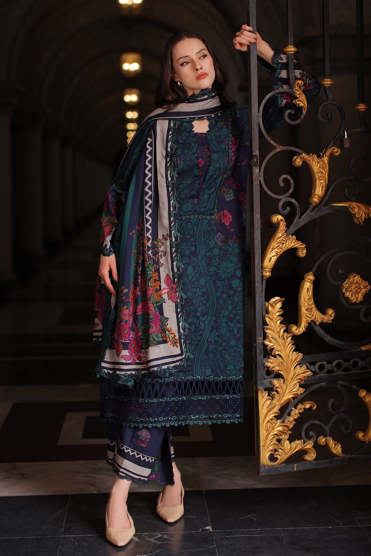 3-PC Unstitched Embroidered Linen Collection  ANW7-17
