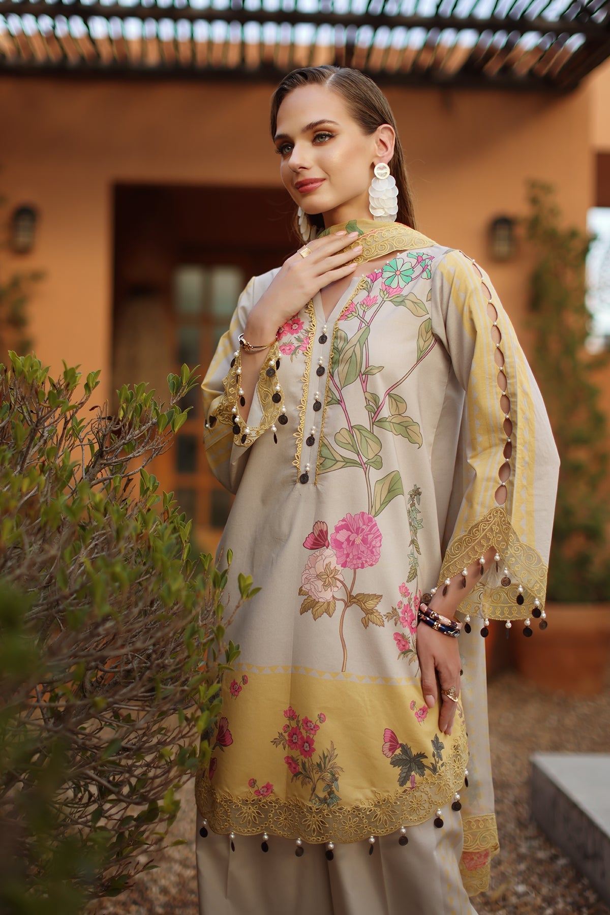 3-PC Unstitched Embroidered Lawn CH6-20