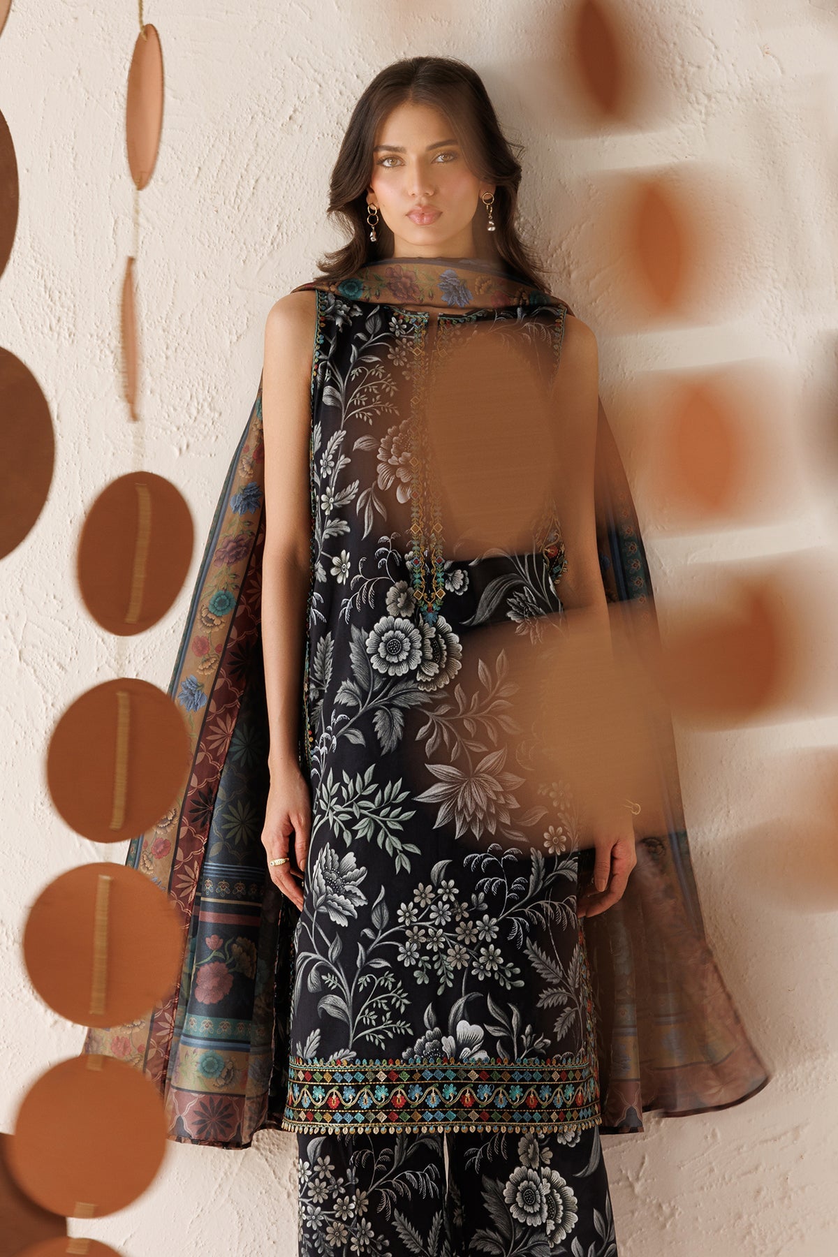 EMBROIDERED LAWN SF-4516