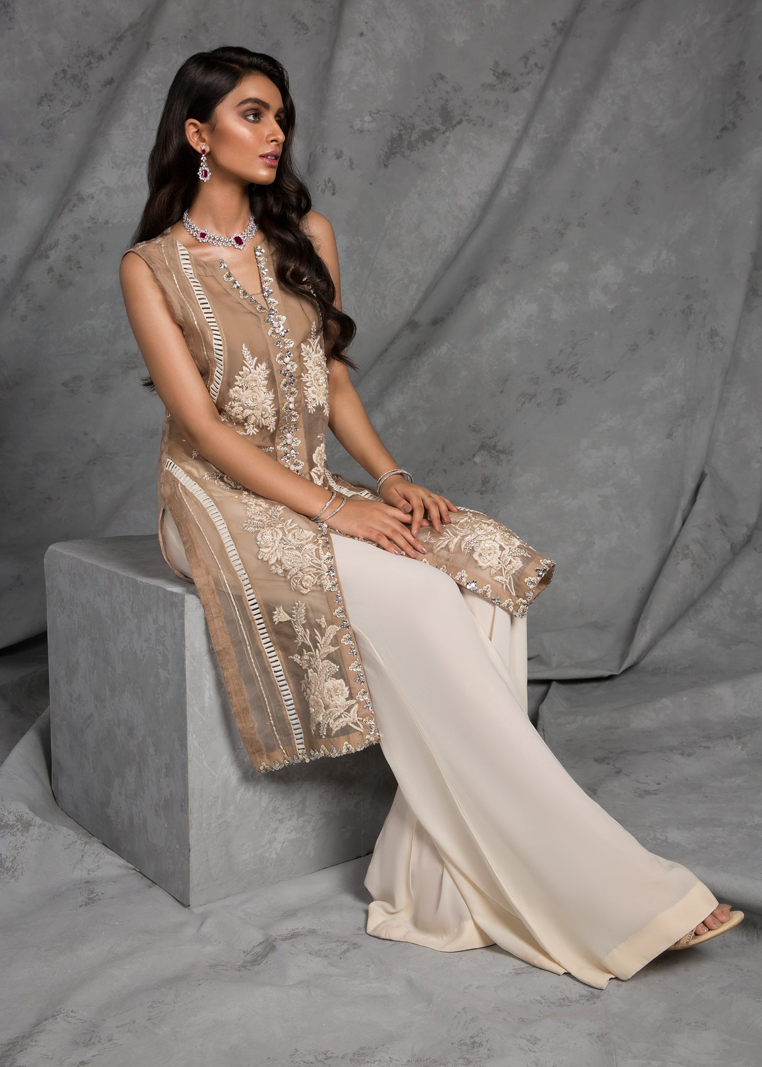 https://cdn.shopify.com/s/files/1/1625/9005/products/29_c81aa66e-65fd-49d0-9bda-3178d1fdacd8.jpg?v=1592550706