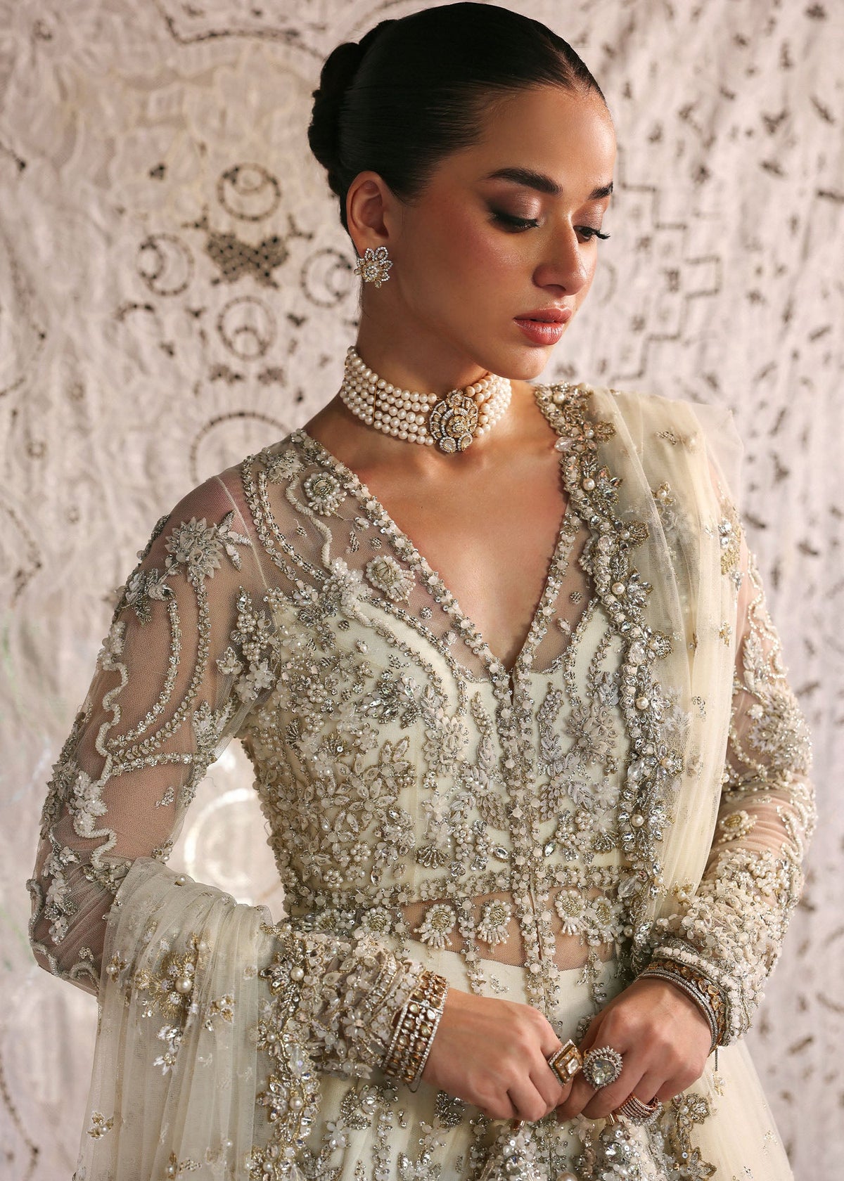Roshnaai