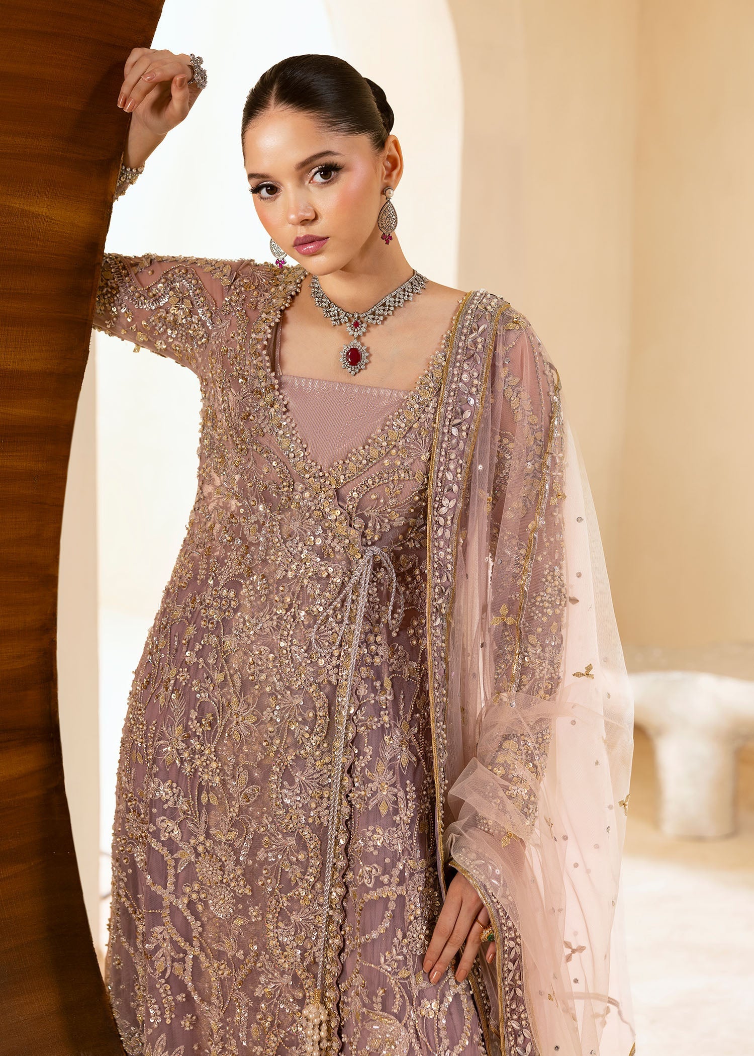 Saira Shakira