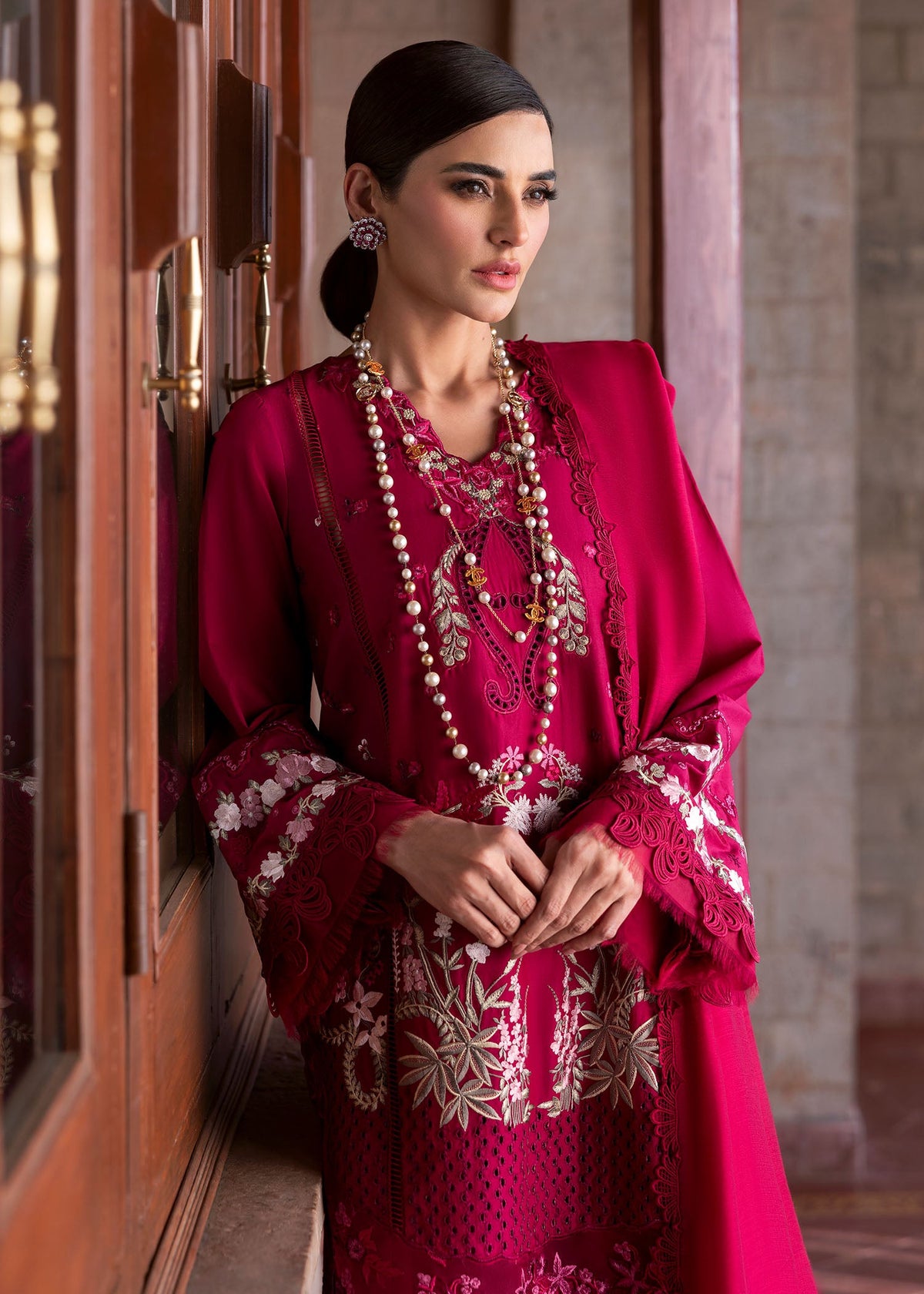 Saira Shakira