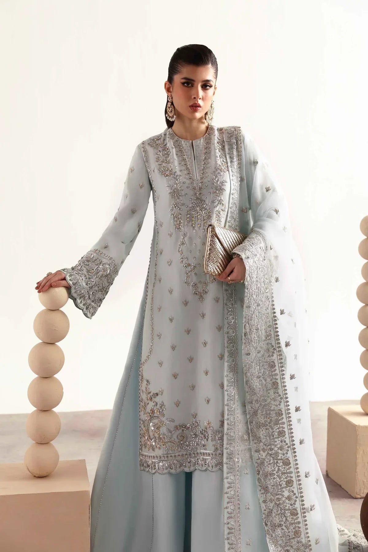 Akbar Aslam – Fawn Style