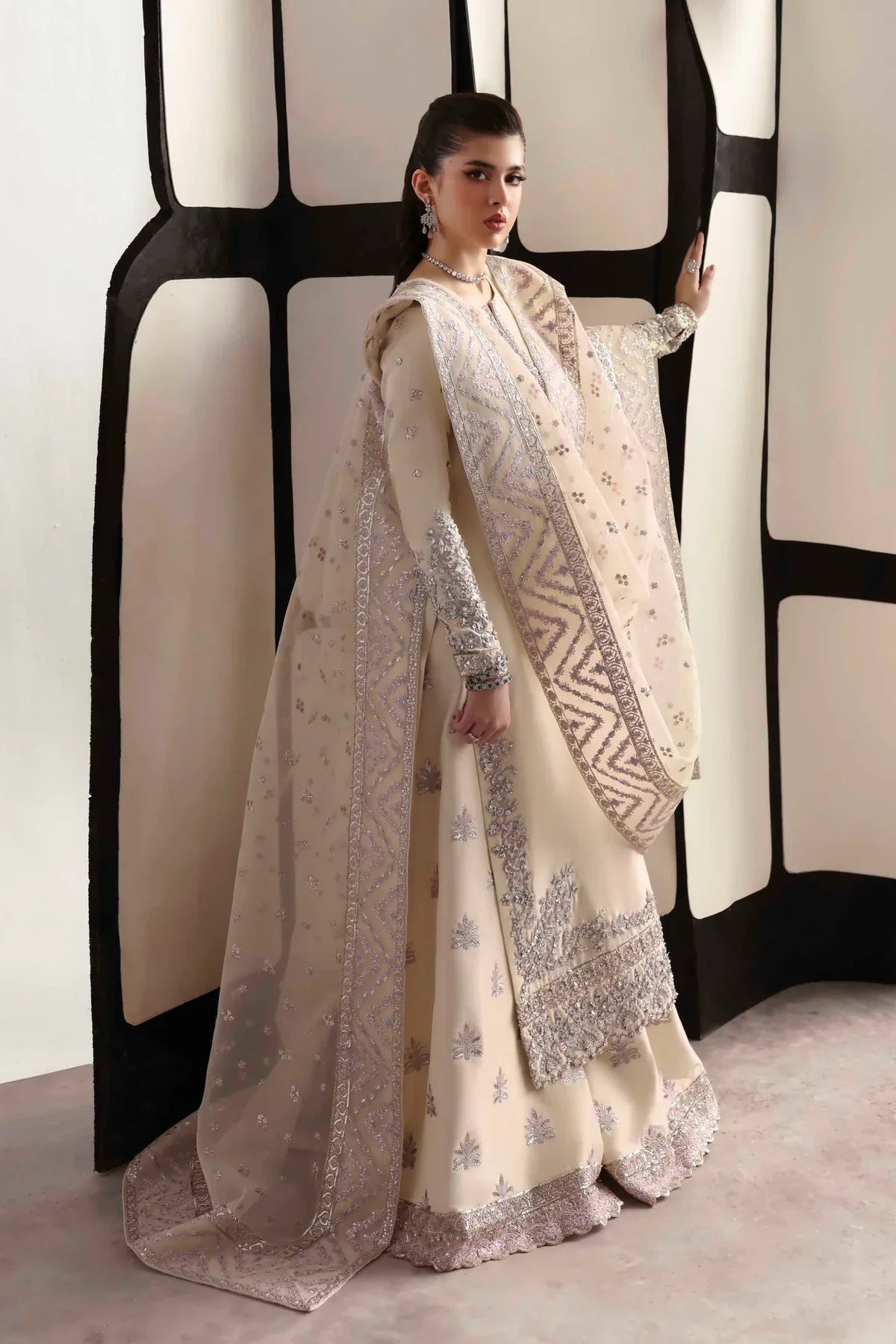 Akbar Aslam – Raue Style