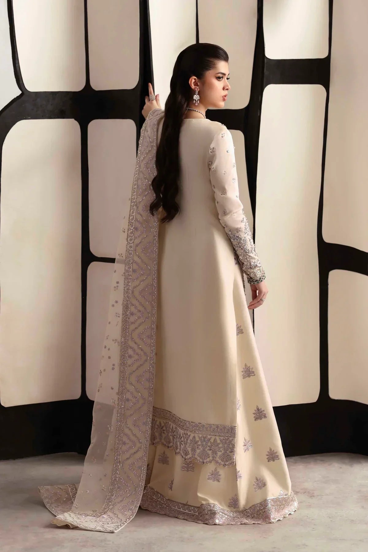 Akbar Aslam – Raue Style