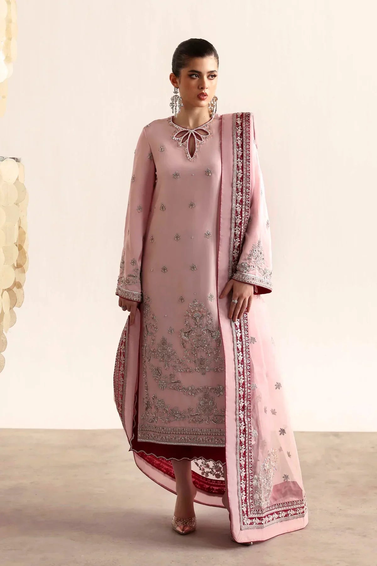 Akbar Aslam – Cascade Style