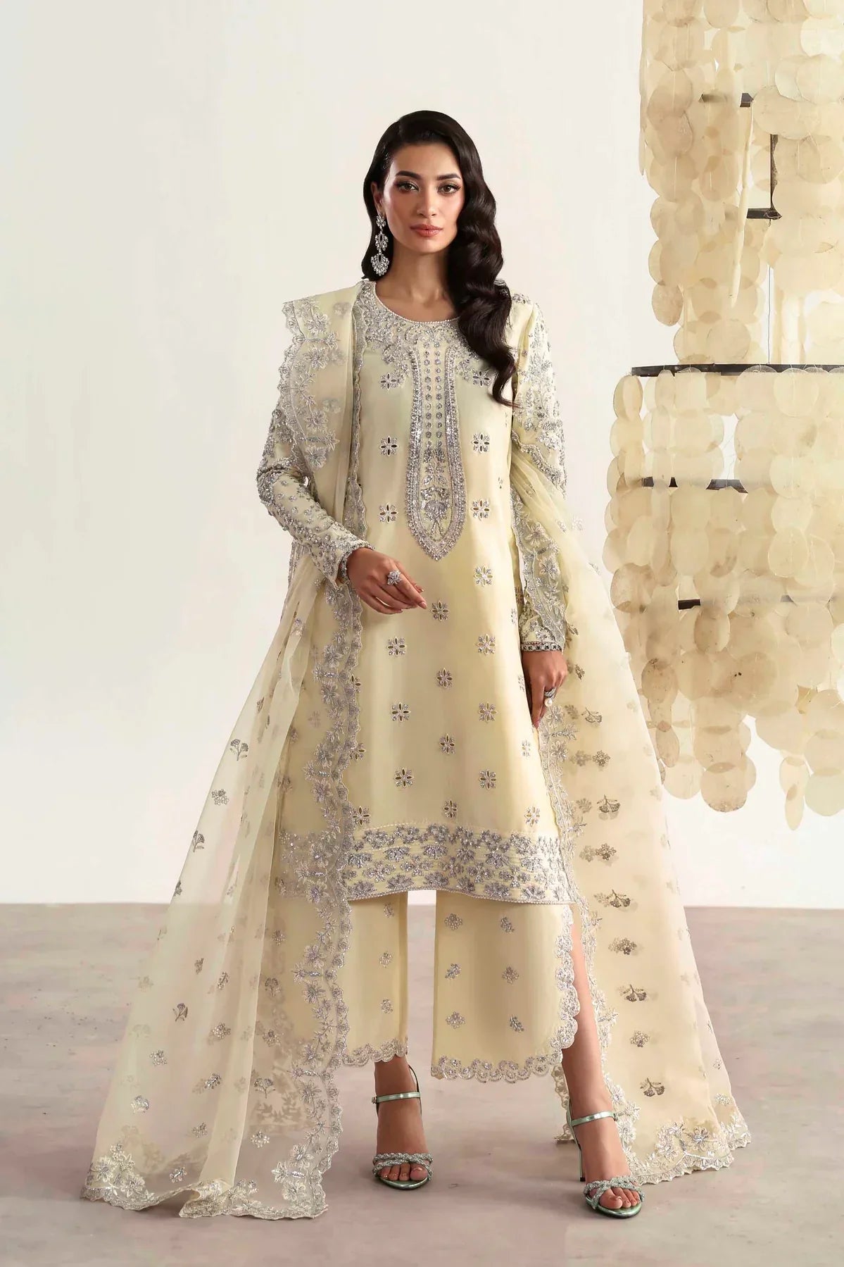 Akbar Aslam – Wisteria Style