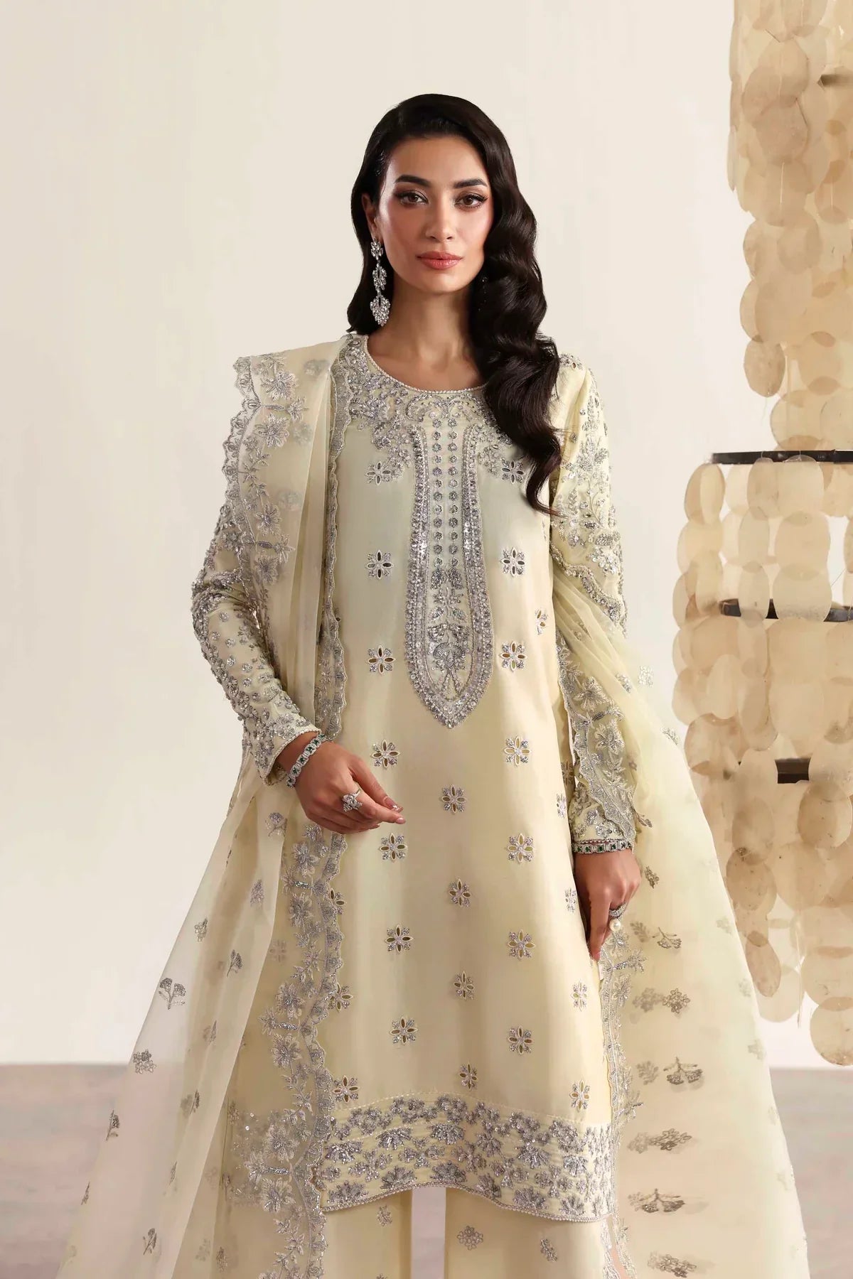 Akbar Aslam – Wisteria Style