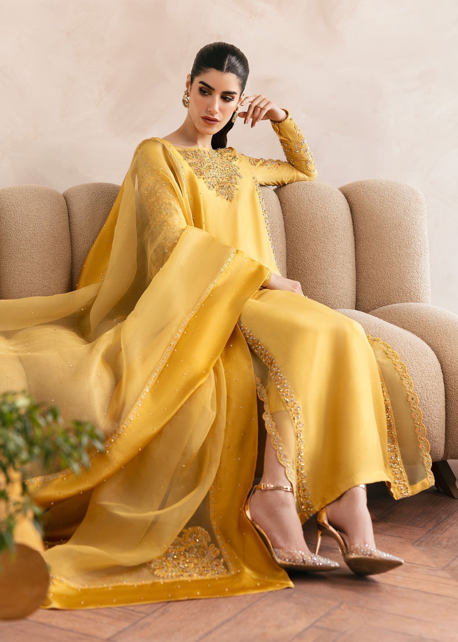 Saesha - Ready To Ship