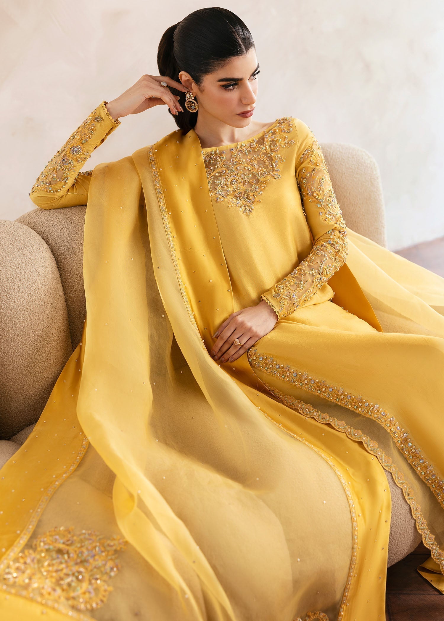 Saesha - Ready To Ship