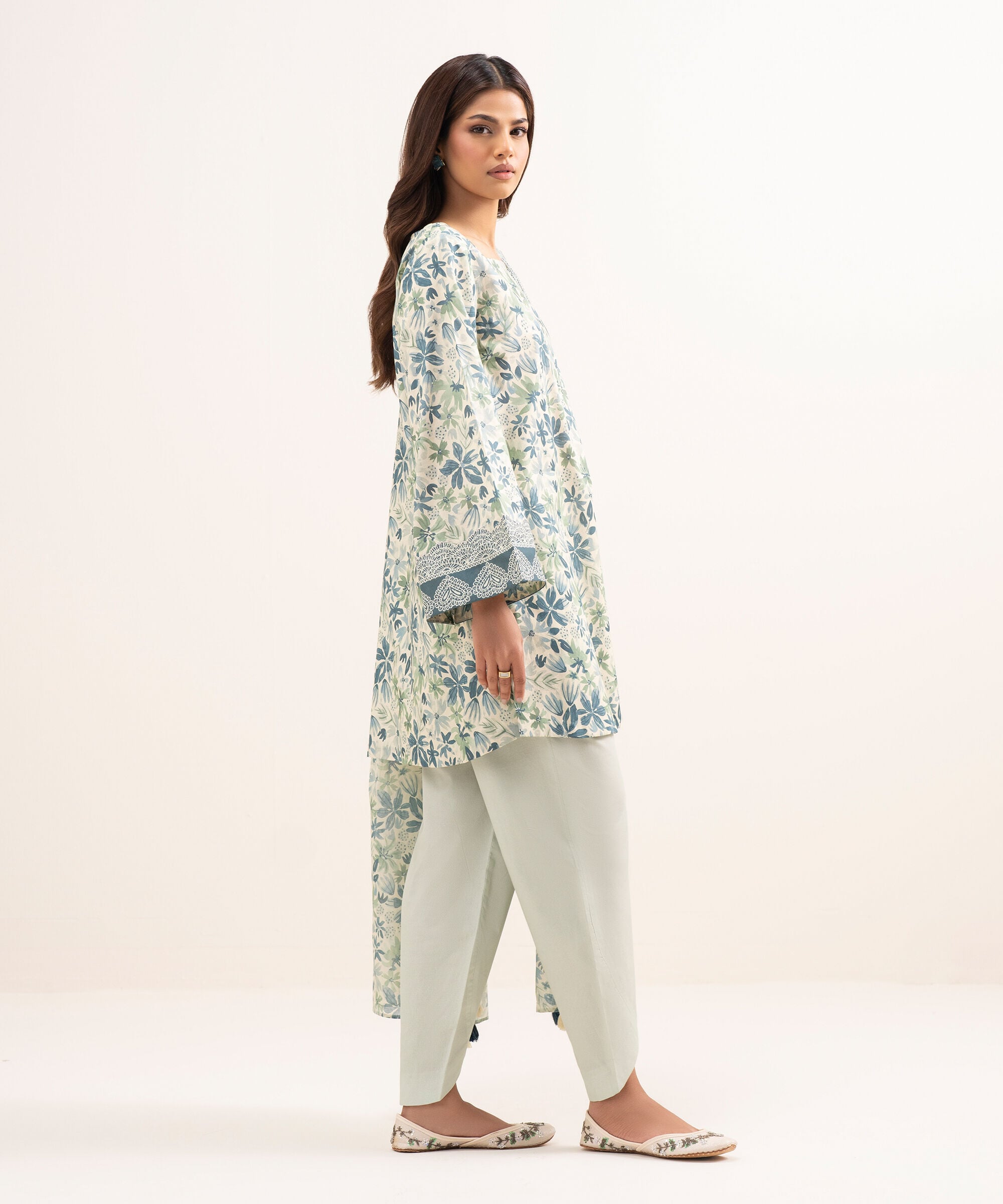 3 Piece - Printed Lawn Suit