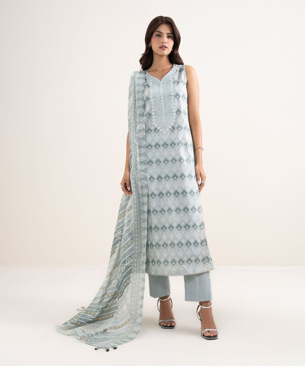 3 Piece - Embroidered Lawn Suit