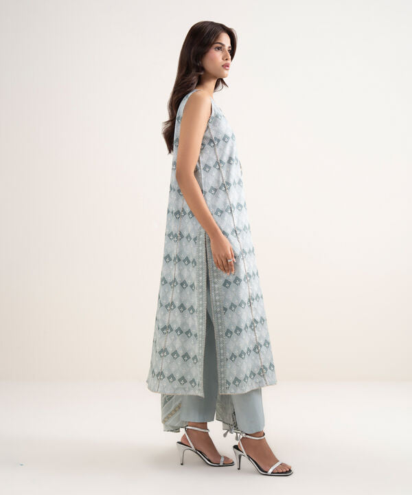 3 Piece - Embroidered Lawn Suit