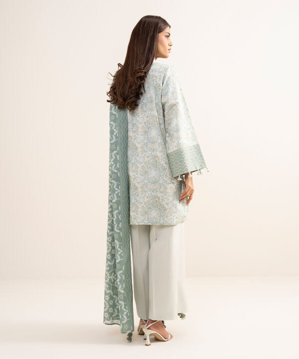 3 Piece - Embroidered Lawn Suit