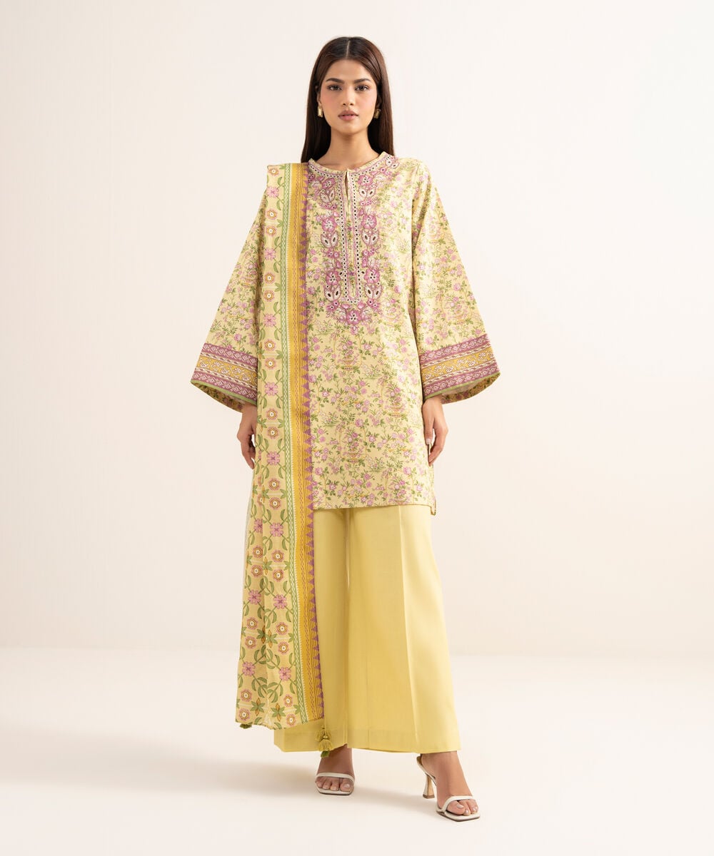 3 Piece - Embroidered Lawn Suit