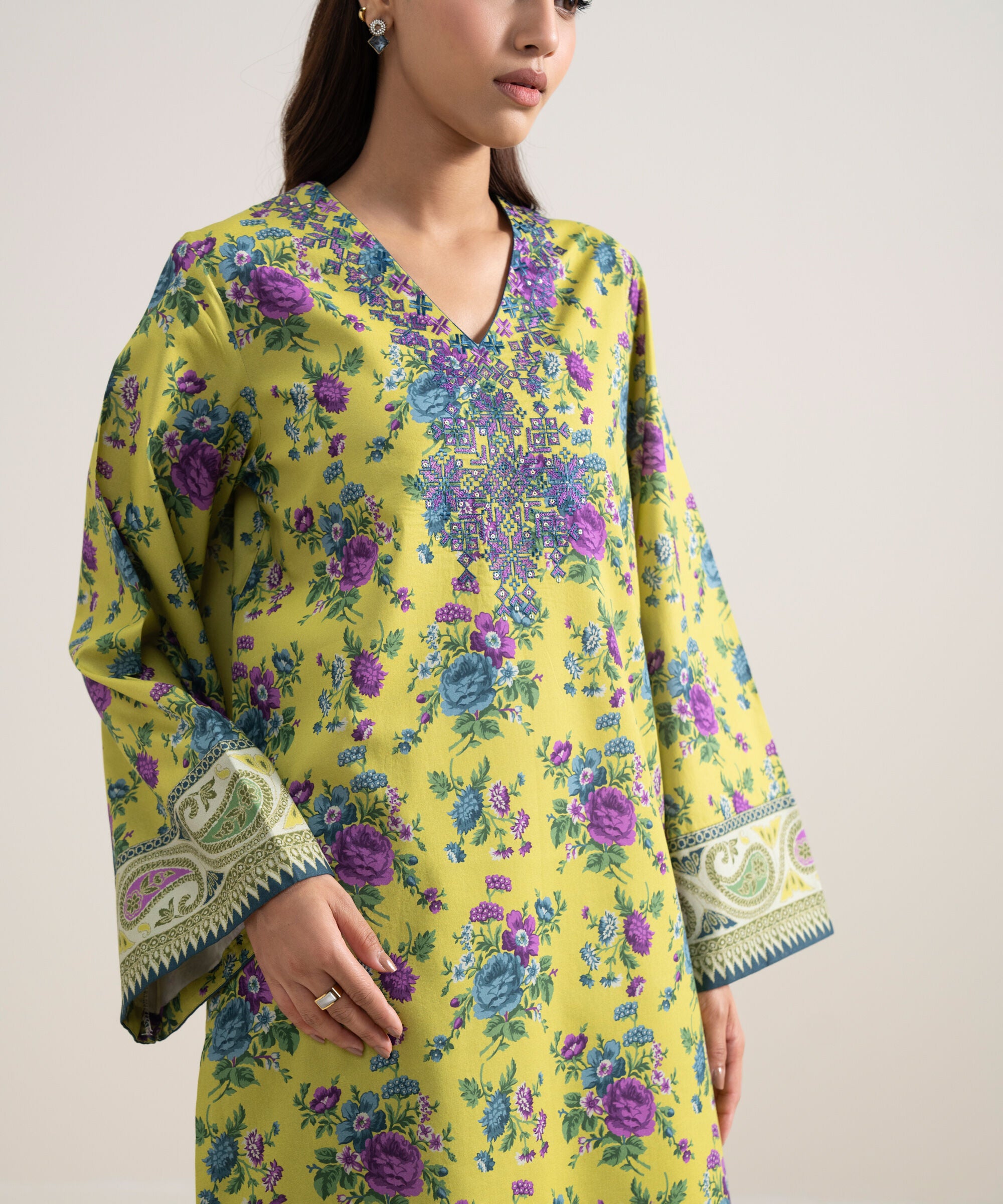 3 Piece - Embroidered Lawn Suit