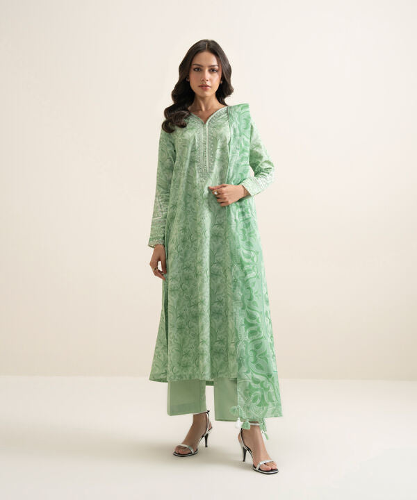 3 Piece - Embroidered Lawn Suit