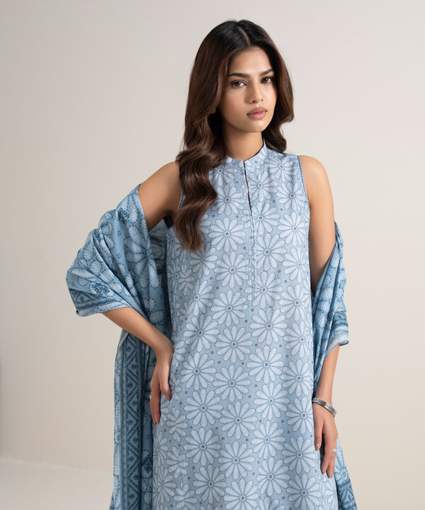 3 Piece - Embroidered Lawn Suit