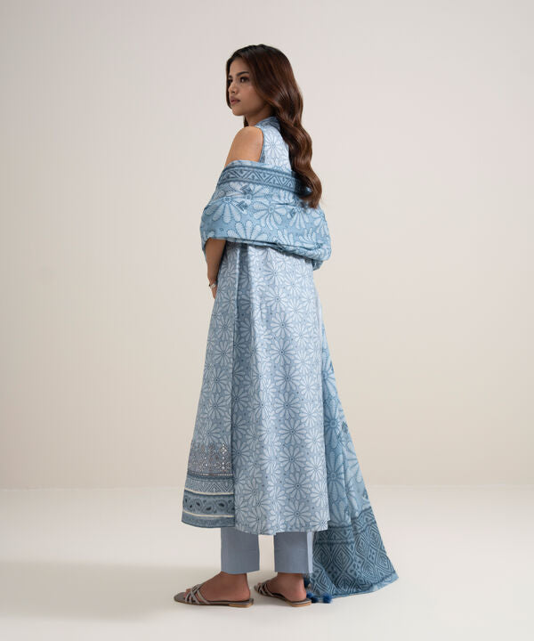 3 Piece - Embroidered Lawn Suit