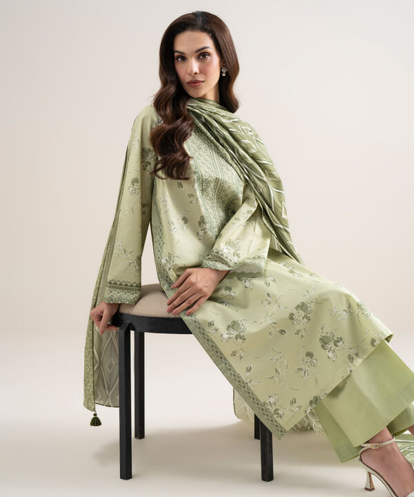 3 Piece - Embroidered Lawn Suit