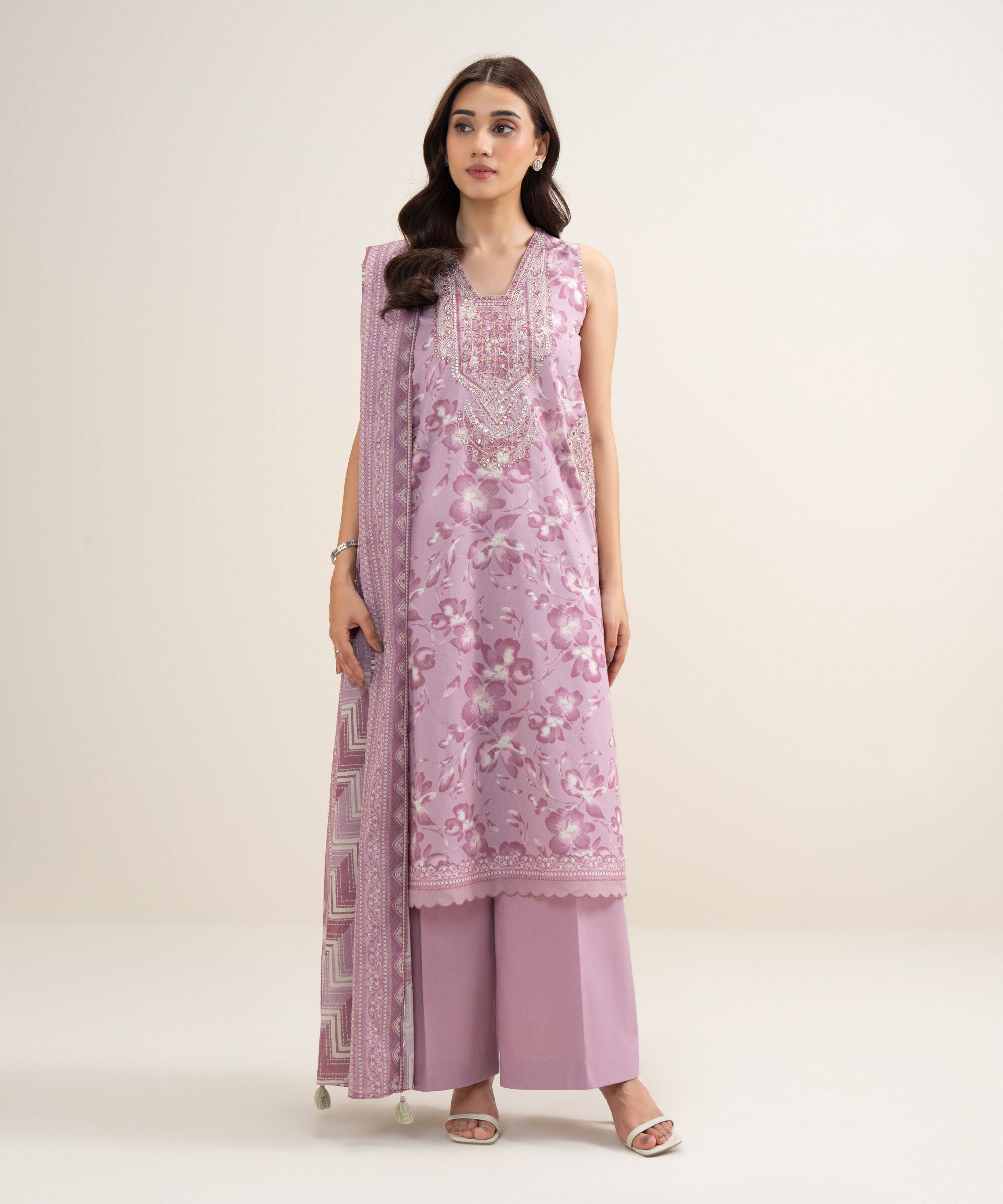 3 Piece - Embroidered Lawn Suit