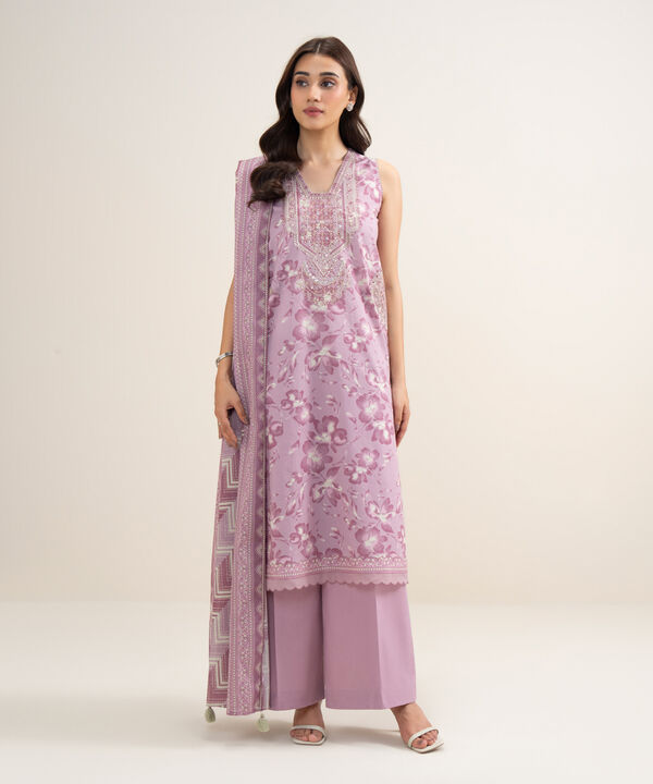 3 Piece - Embroidered Lawn Suit