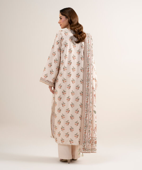 3 Piece - Embroidered Zari Lawn Suit
