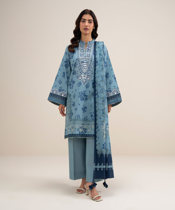 3 Piece - Embroidered Lawn Suit