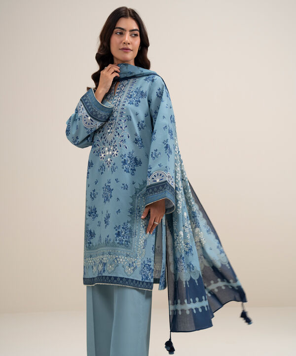 3 Piece - Embroidered Lawn Suit