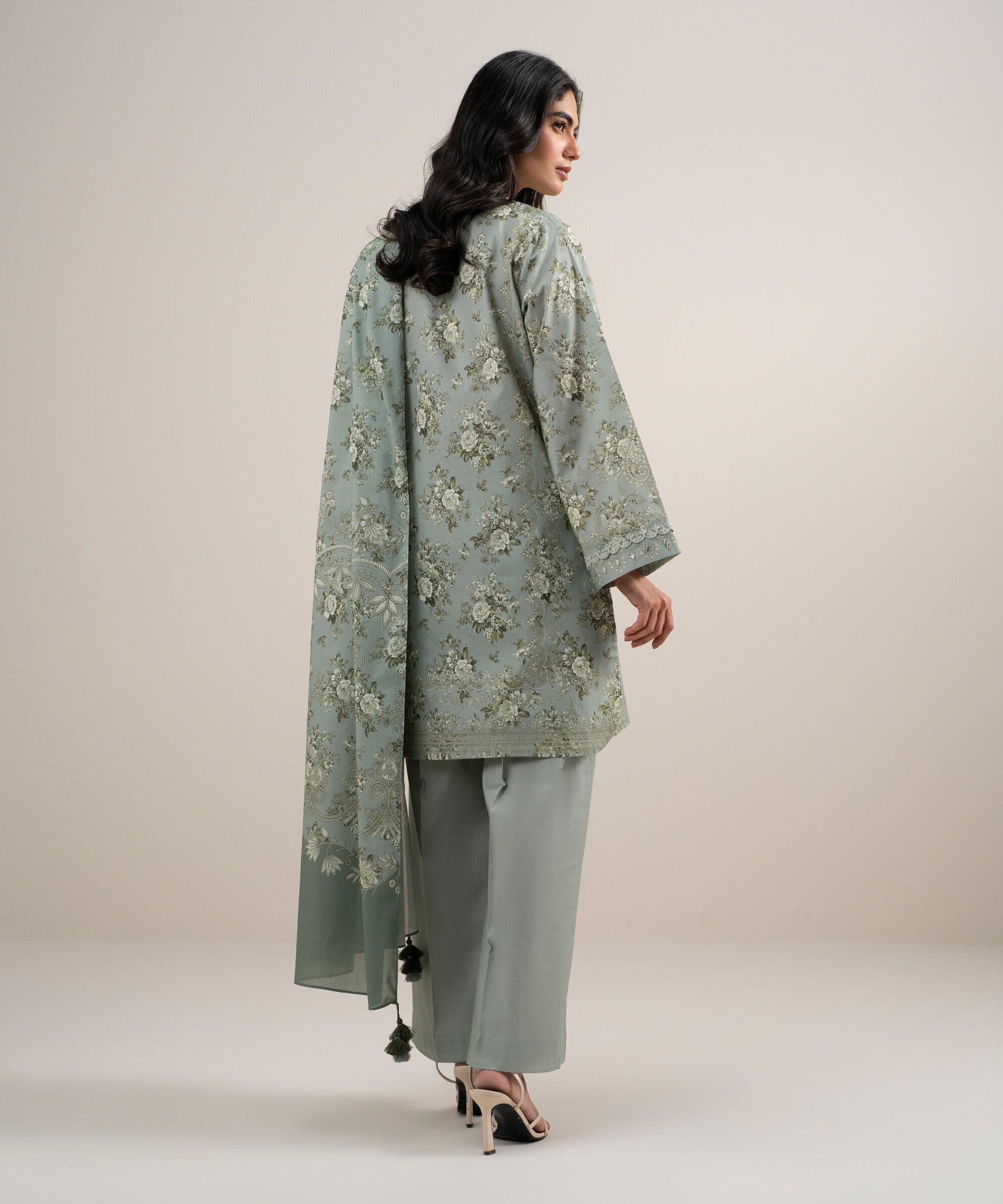 3 Piece - Embroidered Lawn Suit