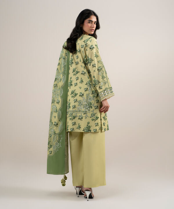 3 Piece - Embroidered Lawn Suit
