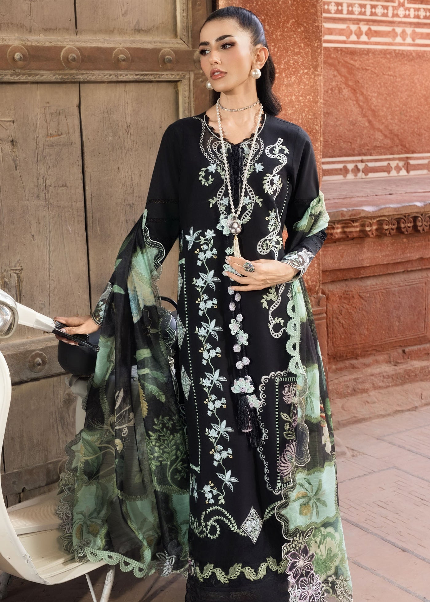 3 Piece Embroidered Jacquard Lawn Suit