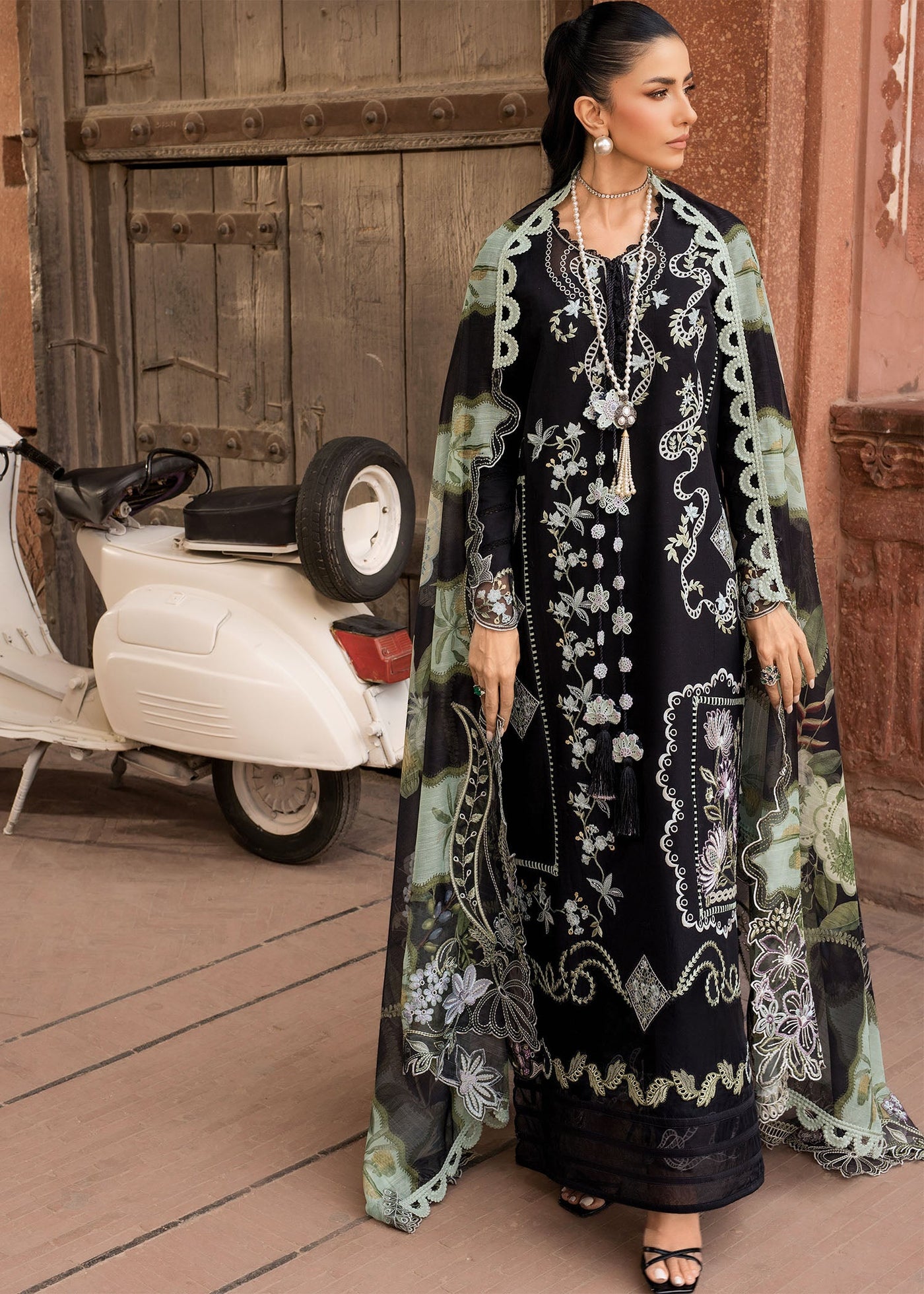 3 Piece Embroidered Jacquard Lawn Suit