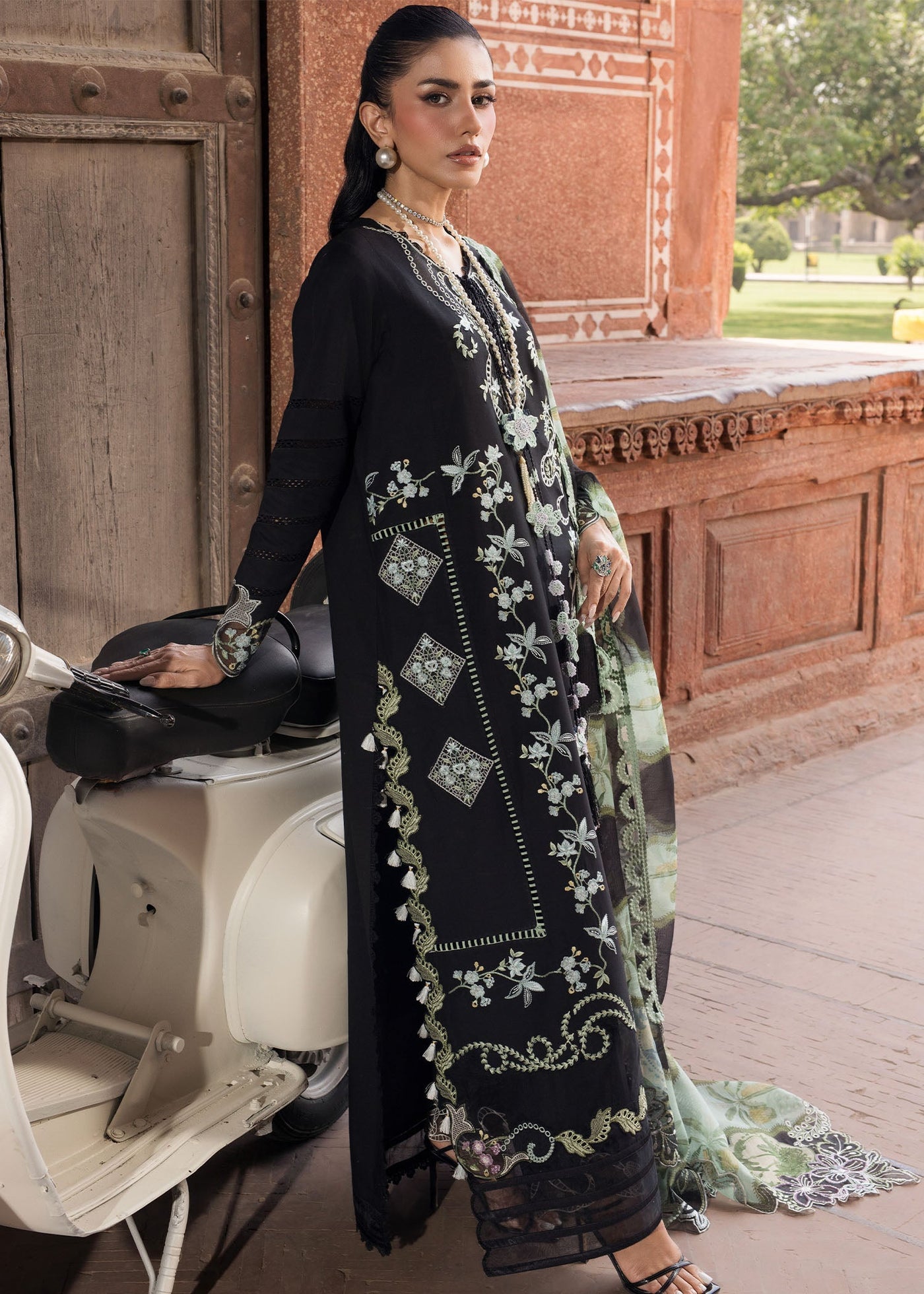 3 Piece Embroidered Jacquard Lawn Suit