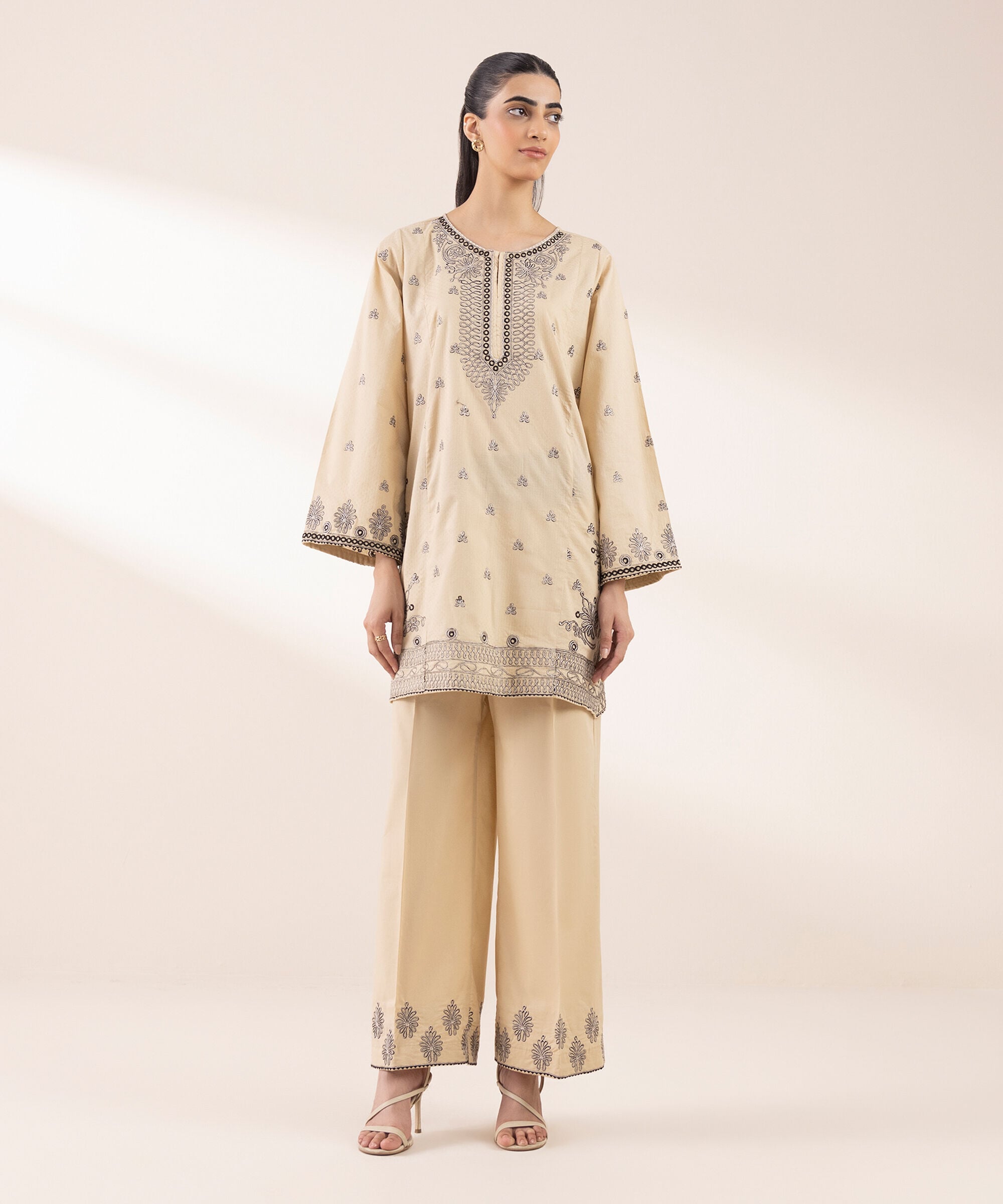 Shop SAPPHIRE Ready to Wear Up to 50% off