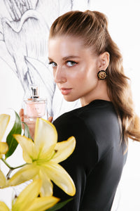 https://cdn.shopify.com/s/files/1/0620/8788/9062/files/2R2A0436Joy.jpg?v=1721481003