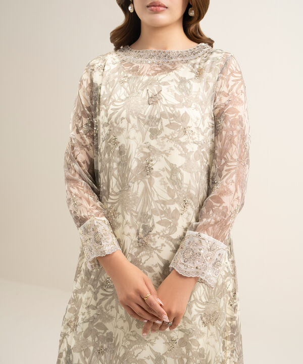 2 Piece - Embroidered Chiffon Suit