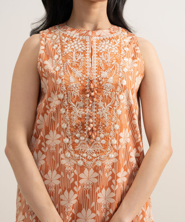 2 Piece - Embroidered Lawn Suit