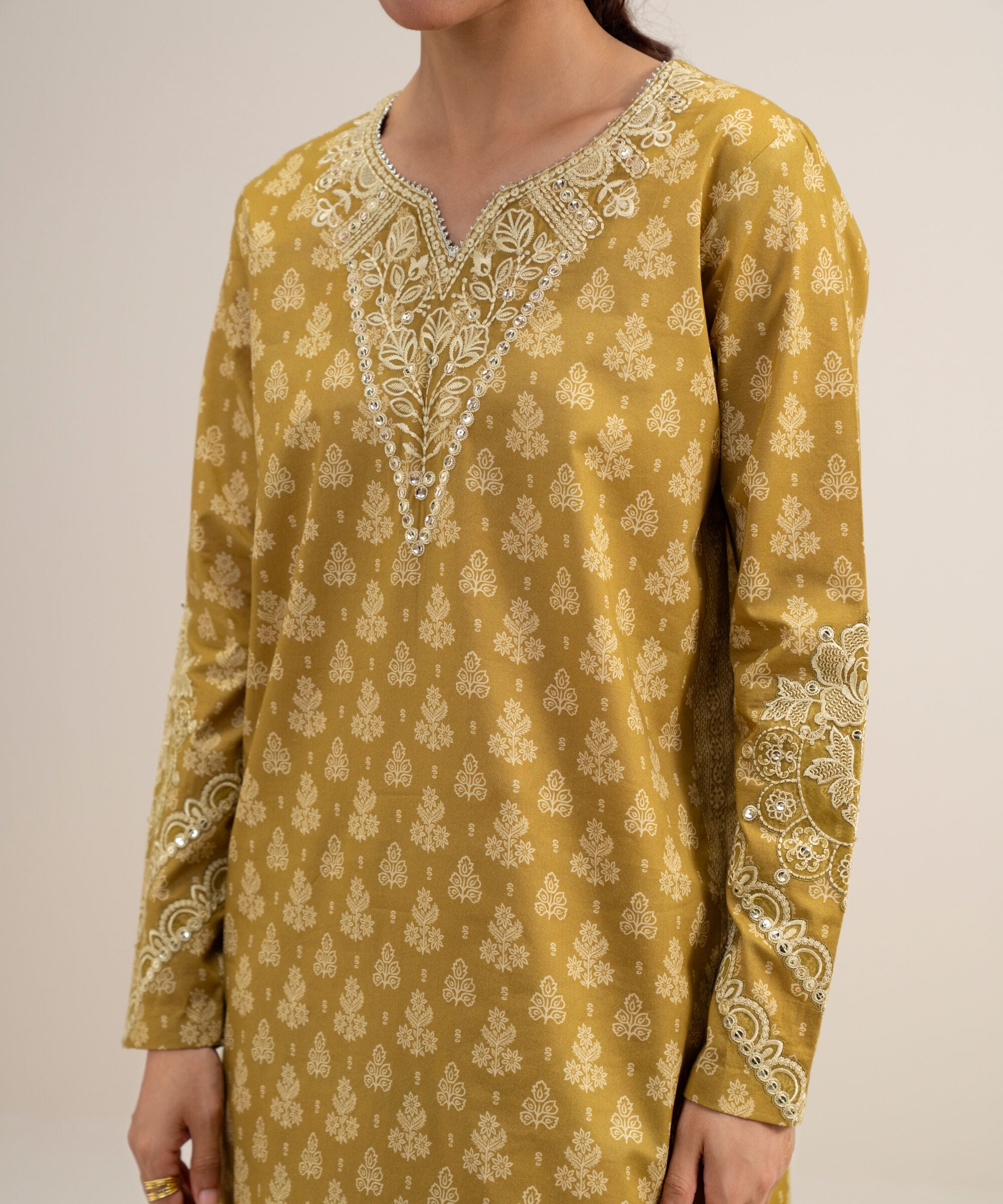 2 Piece - Embroidered Lawn Suit