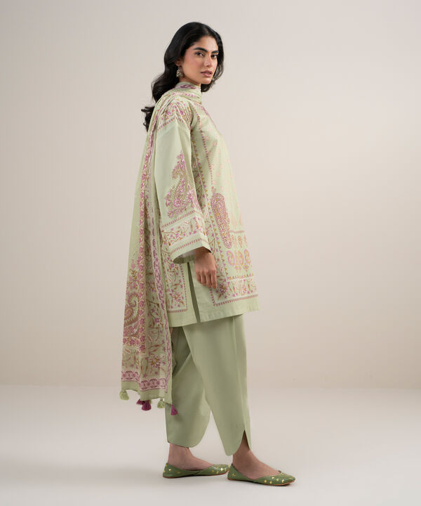 3 Piece - Embroidered Lawn Suit
