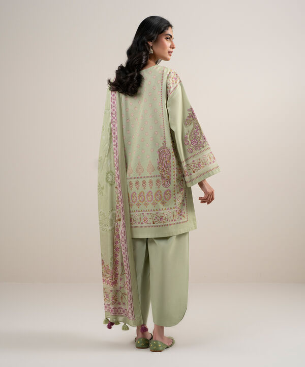 3 Piece - Embroidered Lawn Suit